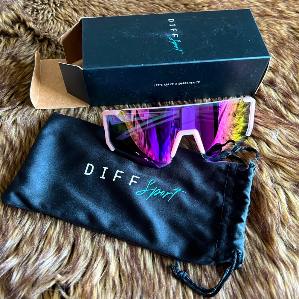 NWT DIFF Eyewear Sport Polarized Sunglasses